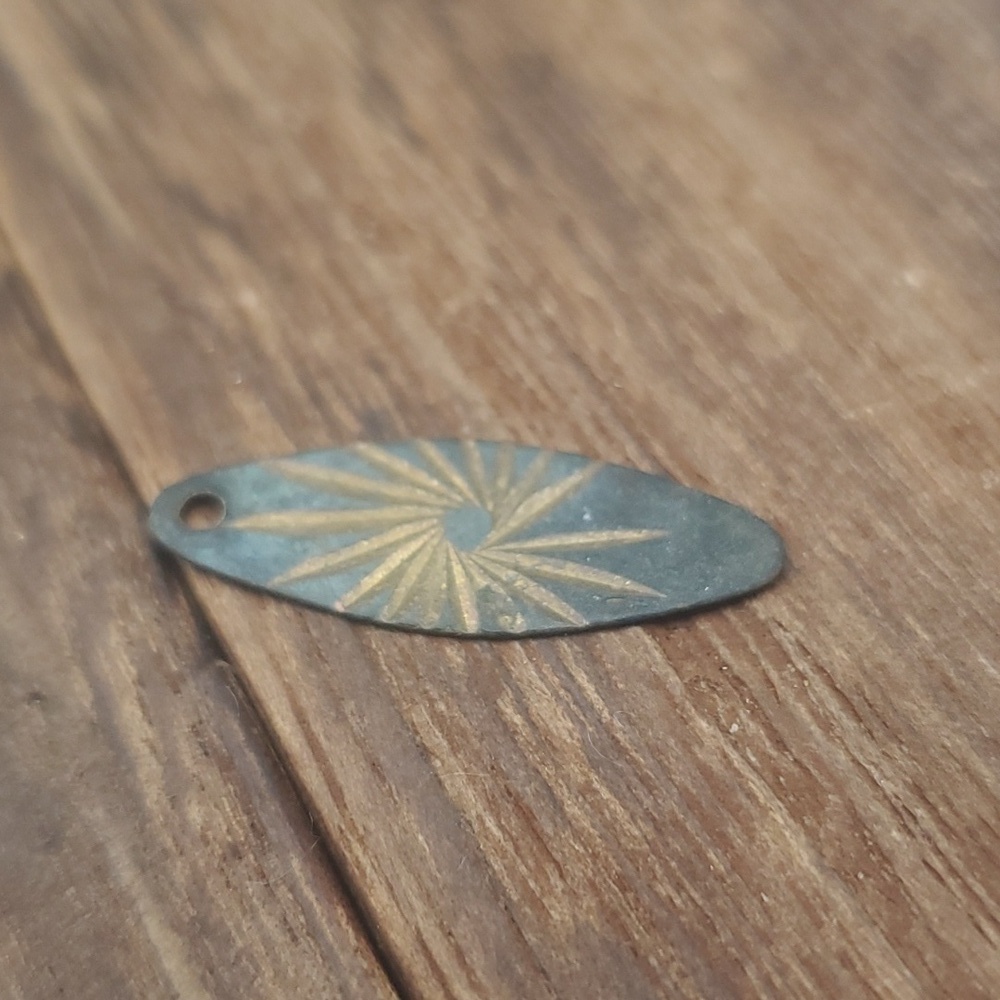Sunburst‎ copper midnight pendant